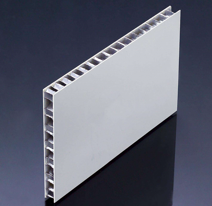 Avantages et applications de la plaque en aluminium 5052