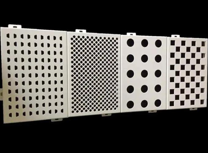 Dix avantages du placage en aluminium perforé